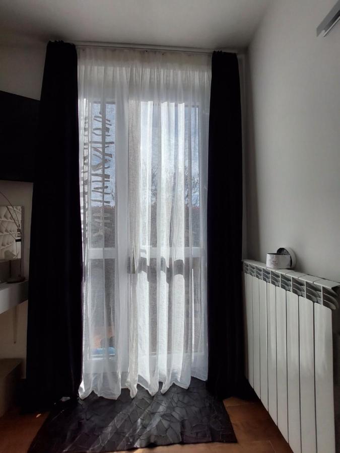 Rossodisera Sarzana Luaran gambar
